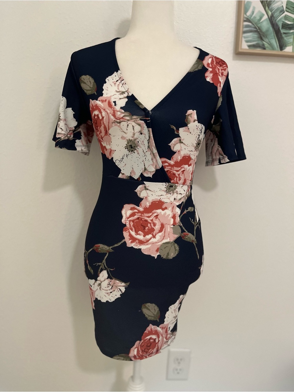 Shein V Neck Bodycon Dress Size XS New